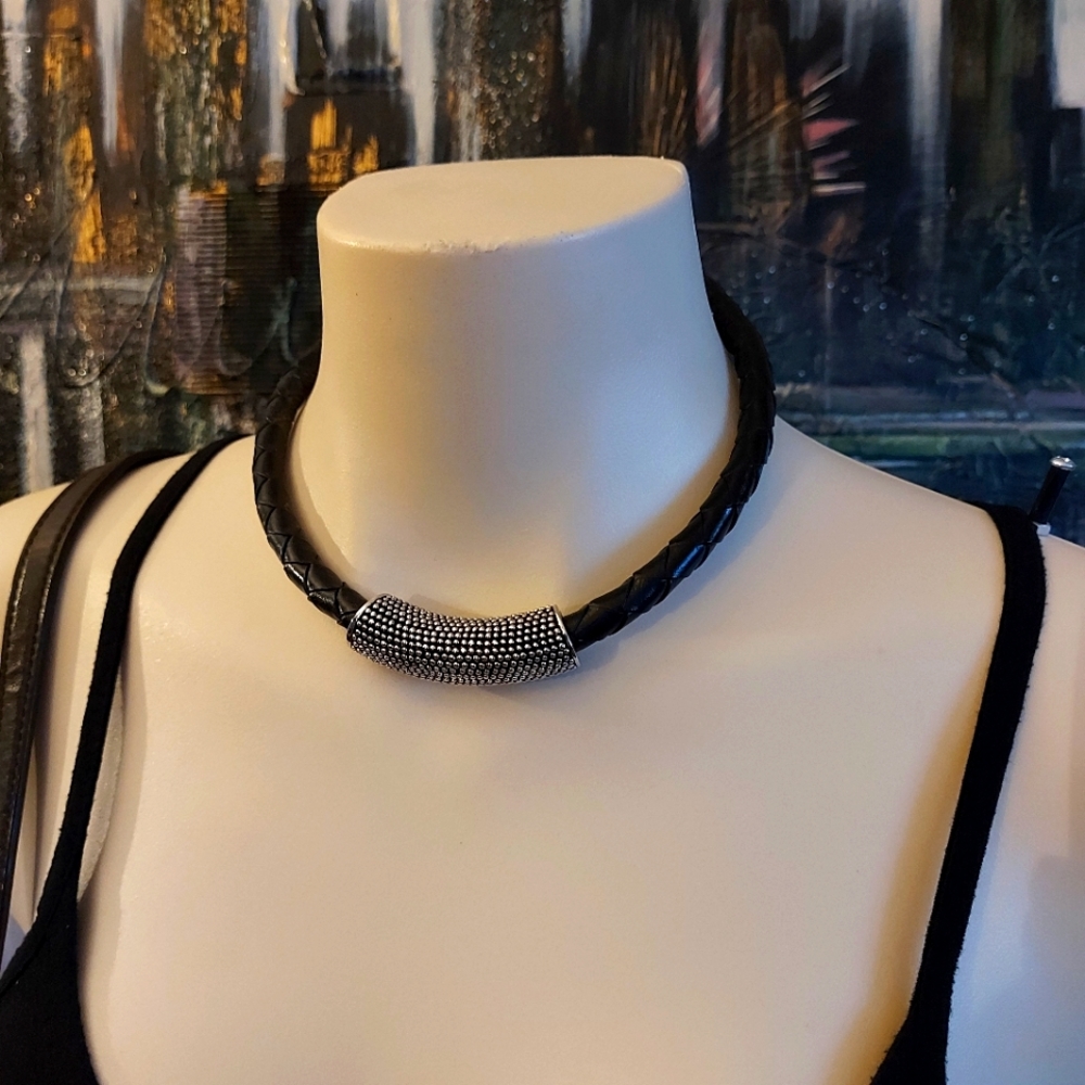 Caroline Néron chunky braided leather choker With The Assorted Bracelet